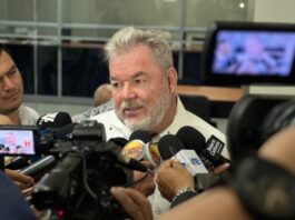 Roberto Contreras cuestiona manejo de fondos del Partido Liberal tras operativo del MP