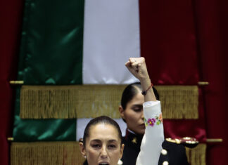 Sheinbaum hace historia como primera presidenta y promete continuidad en México