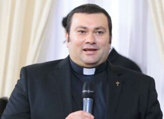 A llenarse de sabiduría divina y desapegarse de lo material, llama la Iglesia Católica