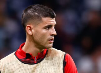 Álvaro Morata, hospitalizado tras un choque en la cabeza en el entrenamiento