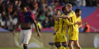La UD Las Palmas vence 2-1 al Barcelona y amarga la celebración de su 125 aniversario