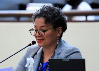 Diputada Claudia Ramírez advierte que «Más de L. 3 mil 600 millones están en riesgo debido a la intervención en el IHSS»