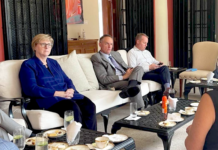 Embajadora Laura Dogu se reúne con la REDH para promover elecciones “libres y justas” en Honduras