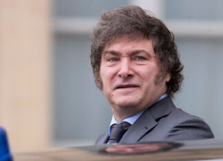 El partido de Javier Milei gana las elecciones legislativas en Argentina