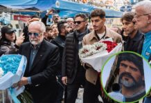 El Napoli homenajea a Maradona en el cuarto aniversario de su muerte
