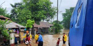 La tormenta Sara y un frente frío han dejado más de 250.000 personas afectadas en Honduras