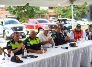 AMDC lanza campaña “Los cuetes no son juguetes” para prevenir quemaduras por pólvora