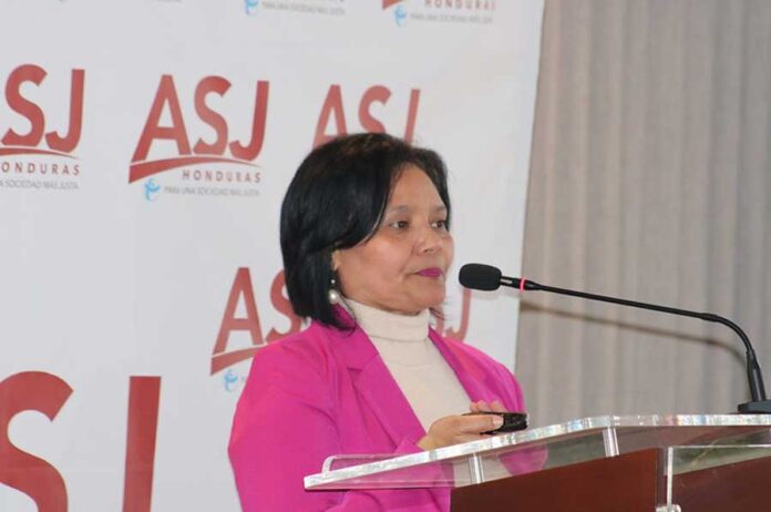 blanca-munguia-ASJ-696x462