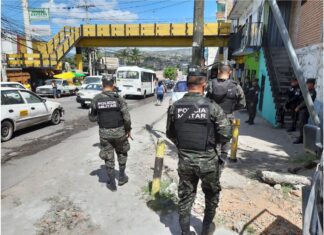 Un policía militar perdió la vida durante un enfrentamiento entre la PMOP y grupos delincuenciales en la colonia La Laguna