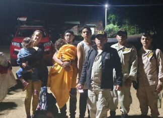 Rescatan a cinco hondureños y dos alemanes tras extraviarse en La Tigra