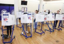 EE.UU. vota en unos comicios insólitos por intentos de asesinato, dimisiones y condenas