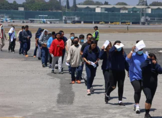 Casi 70.000 guatemaltecos han sido deportados durante 2024 desde EE. UU. y México