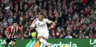 Segunda vez en la carrera de Mbappé que falla dos penaltis seguidos