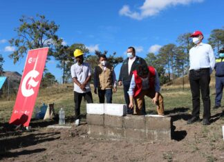 España inaugura en Honduras un centro de desarrollo para jóvenes de basurero Municipal