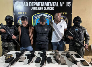 Detienen a tres hombres en posesión de armas de fuego en el departamento de Olancho