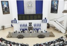 Parlamento de Nicaragua aprueba ley de regulación integral de banca y sistema financiero