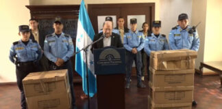 CN remite segundo lote de documentos al Ministerio Público por caso “Red de Diputados”