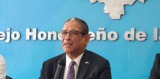 El director ejecutivo del COHEP calificó al titular de la SEFIN como «tonto»