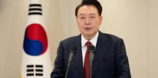 El Parlamento destituye al presidente surcoreano por haber declarado la ley marcial