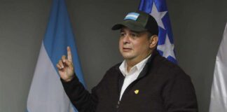Jorge Aldana con 19.5% lidera intención de voto, seguido por Juan Diego Zelaya con 15.6% y Dennis Chirinos 3.6%, a 81 días de las primarias, según estudio #104 de la Encuestadora Paradigma