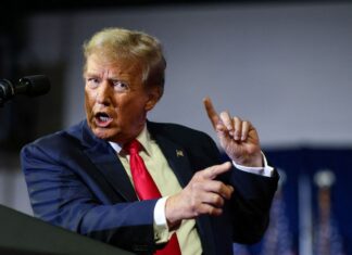 Trump dice que consideraría la posibilidad de que Estados Unidos abandone la OTAN