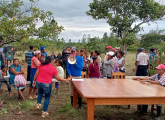 Pueblos indígenas de La Mosquitia desconocen al jefe de FFAA y Rixi Moncada como interlocutores sobre cárcel en Mocorón