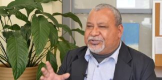 El partido que gane el 30 de noviembre deberá conquistar al 40 % de votantes indecisos, advierte el Padre Melo