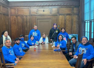 Una huelga de hambre de migrantes pide a Biden que los proteja antes de que llegue Trump