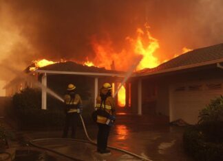 Más de 100,000 personas son evacuadas en Los Ángeles por los incendios