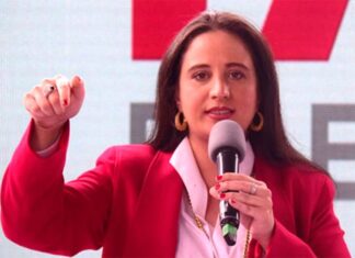 Abogada Fabiola Abudoj oficializa renuncia ante CNE como precandidata a la AMDC por Salvador Nasralla