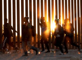 Legislativo de Arizona propone una ley para facilitar las deportaciones masivas de Trump