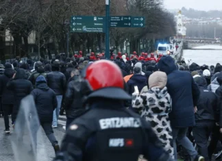 Detenidos tres ultras de la Real Sociedad por paliza a un aficionado griego