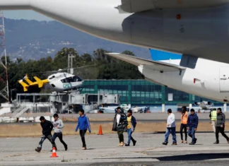 Miles de detenidos y órdenes de captura de indocumentados en la primera semana de mandato de Trump