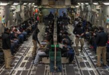 Honduras recibirá aviones militares de EE. UU., con migrantes deportados