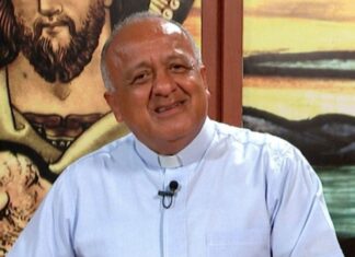 «Queremos un Papa que despierte la conciencia de los jóvenes atrapados por la tecnología», dice el Padre Ovidio