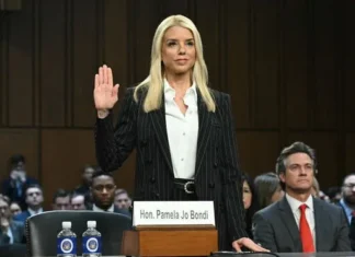 El Senado de EE. UU. confirma a Pam Bondi como fiscal general del Gobierno de Trump