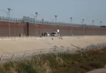 Texas, dispuesto a vender o alquilar terreno en la frontera al Gobierno de Trump