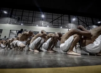 Megacárcel en El Salvador cumple dos años conteniendo a los pandilleros «más peligrosos»
