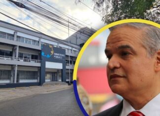 Yani Rosenthal se presentó ante el Ministerio Público debido a su mención en el juicio de Juan Orlando Hernández