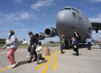 Honduras recibe 163 migrantes irregulares deportados por EE.UU. y suman ya 2.790 en 2025