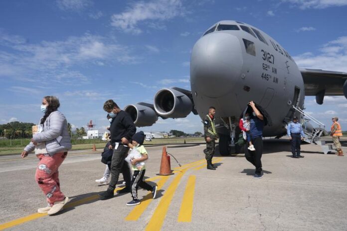 HONDURAS-LA LIMA-EEUU-MIGRANTES DEPORTADOS