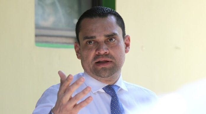 Zambrano acusa a Libre y aliados de boicotear el recuento electoral y desconocer la voluntad popular