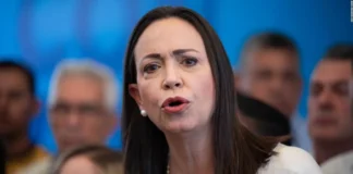 Machado denuncia que a presos políticos militares les han reducido porciones de alimentos