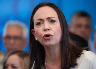 María Corina Machado denuncia que «hombres no identificados» están intentando asaltar su casa