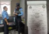 Luego de trascender videos, aplican esquela a funcionario policial por conducir imprudente en la capital
