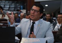 Hay adendas que tienen conflictos con temas de corrupción y narcotráfico, dice diputado Francis Cabrera