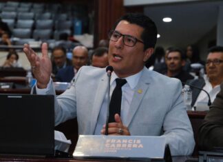 Hay adendas que tienen conflictos con temas de corrupción y narcotráfico, dice diputado Francis Cabrera