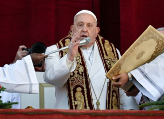 El papa sigue con su tratamiento, su humor es bueno y el Vaticano organiza rezo rosario