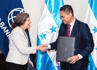 Honduras y BM firman préstamo por 145 millones de dólares que impulse transparencia fiscal