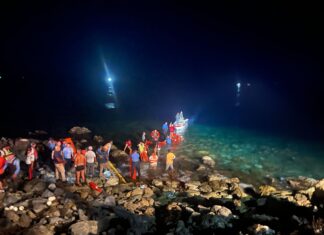 Embajadores de Estados Unidos y Francia expresan sus condolencias por tragedia aérea en Roatán que deja 12 personas muertas